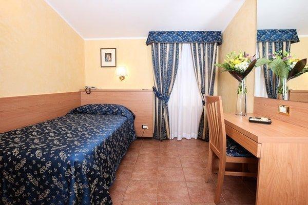 Habitación Individual Superior  Casa di Santa Francesca Romana Roma Habitación Individual Superior  Casa di Santa Francesca Romana Roma